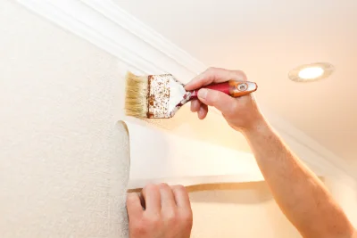 Pose de papier peint au Fayel — revêtements muraux et toiles de verre